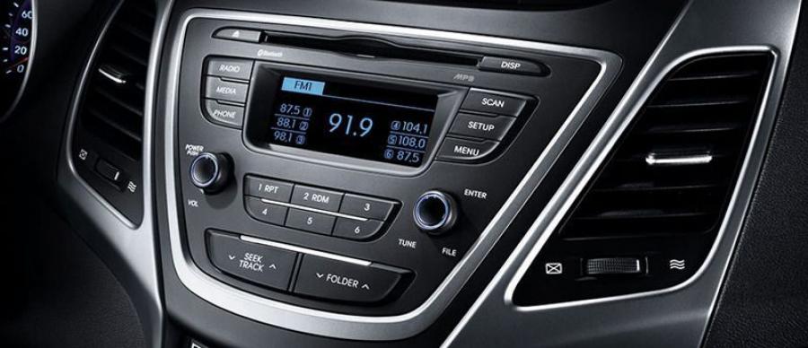  Hyundai Avante 2014 года  (фото 9 из 24)